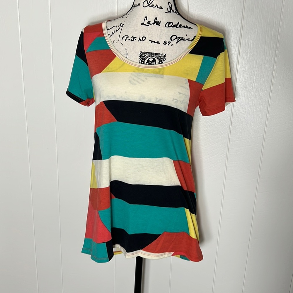 LuLaRoe Classic T